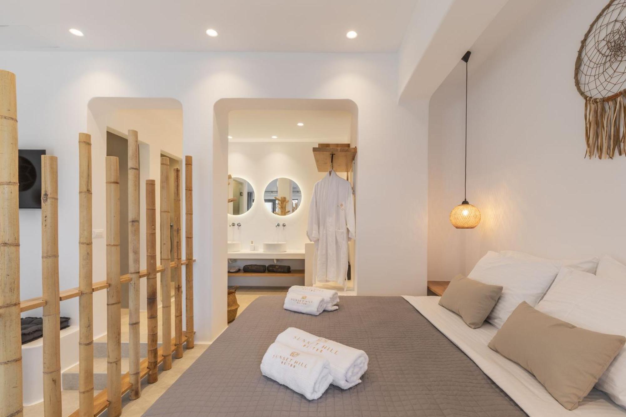 Sunset Hill Suites Mykonos Town Bagian luar foto
