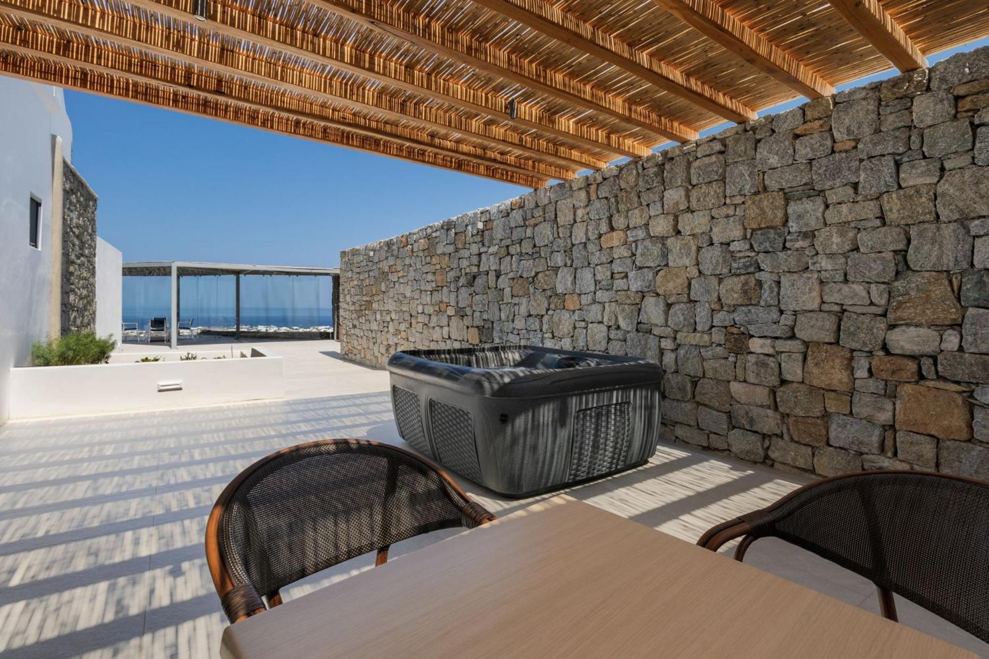 Sunset Hill Suites Mykonos Town Bagian luar foto